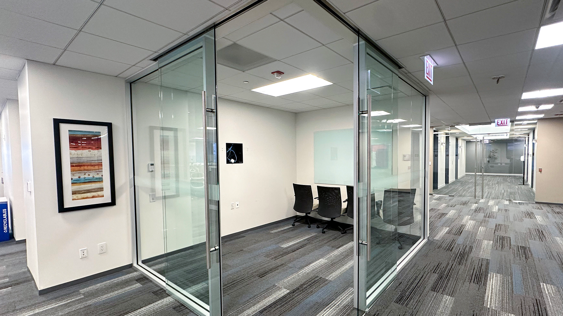 150 S Wacker - Interior glass conference room