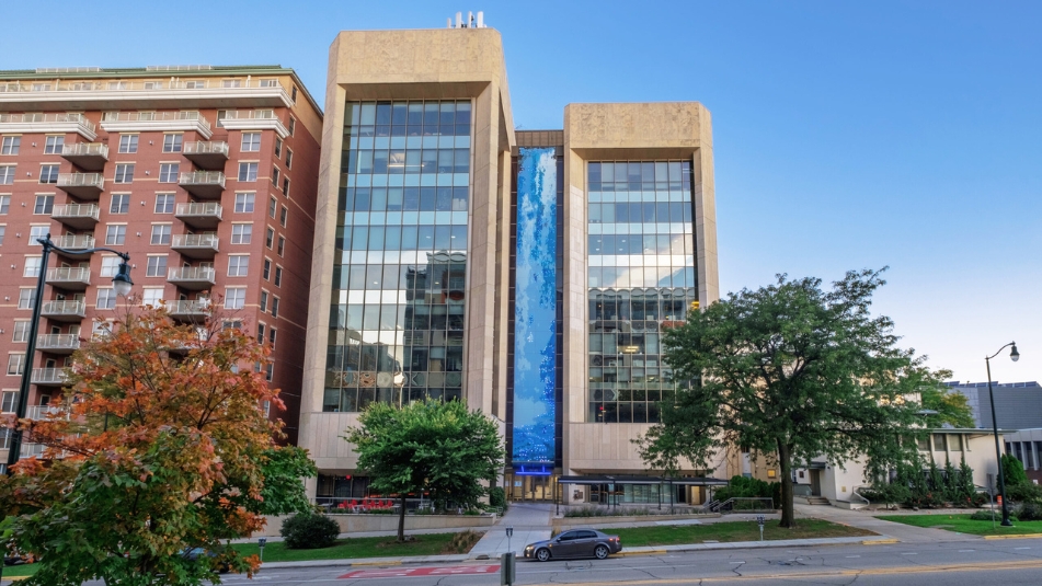 Recovery more than doubles headquarters space in Madison